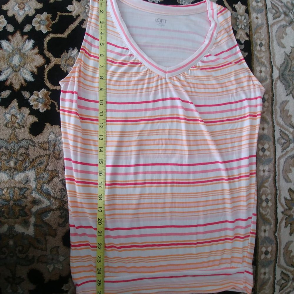 ***Ann Taylor Loft Outlet Rayon Tank Top,  Striped Medium*** - Picture 9 of 12